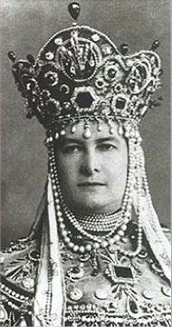 Maria Pavlovna Vladimir emeralds for fancy dress ball 1903.jpg