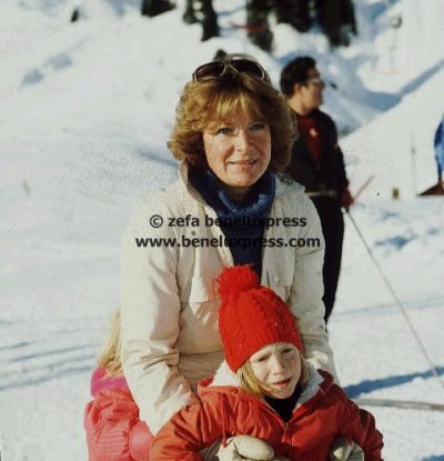 1979__irene__margarita__ski__vakantie__wintersport.JPG