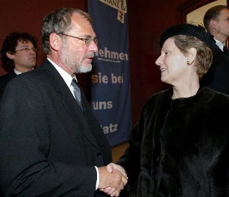 Mayor Horst Frank & Sonja.jpg