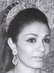 farah_pahlavi1.jpg