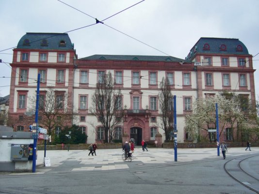 Hesse Grand Ducal Palace, Darmstadt.jpg