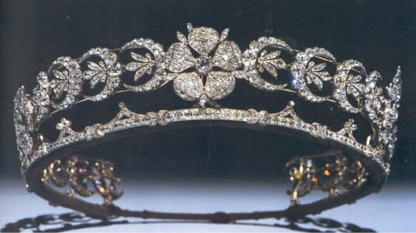 UK Teck Rose & Crescent Tiara.jpg