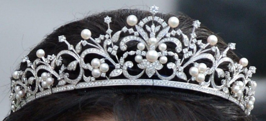 Japan Princess Takamodo diamond & pearl tiara (Pcess Madeleine wedding 2013).jpg