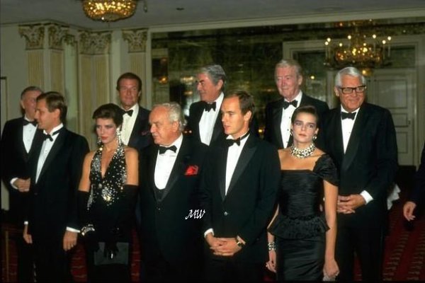 1985-11-01 PG Foundation Gala in LA.jpg